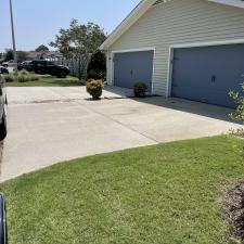 Driveways-looking-like-new-again-in-Wilmington-North-Carolina 1